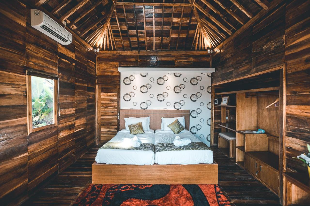 Apartament Ocho Bali Surf Camp Uluwatu Zewnętrze zdjęcie