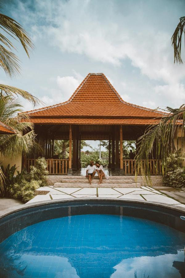 Apartament Ocho Bali Surf Camp Uluwatu Zewnętrze zdjęcie